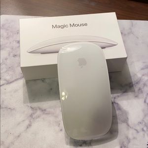Brand new never used apple magic mouse/ mouse pad